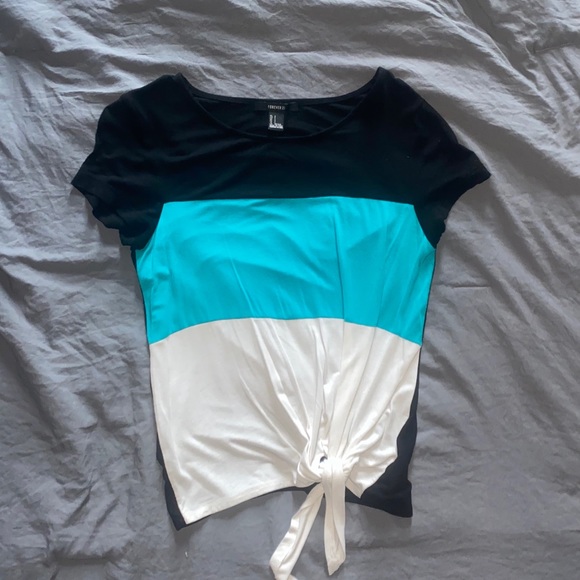 Striped T-shirt w/ Tie - Picture 1 of 3